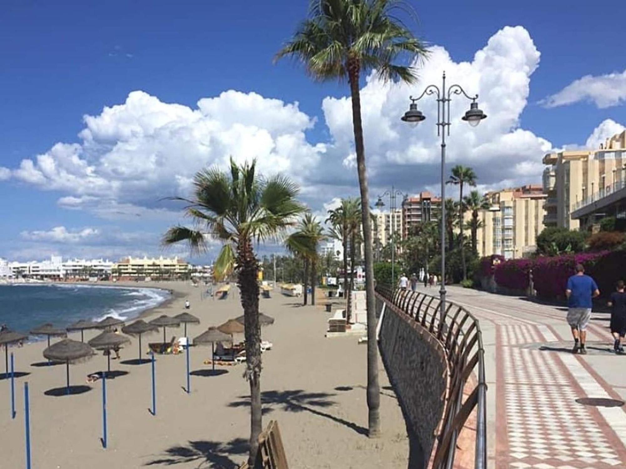 Belvilla By Oyo Estudio Benal Beach Málaga Eksteriør billede